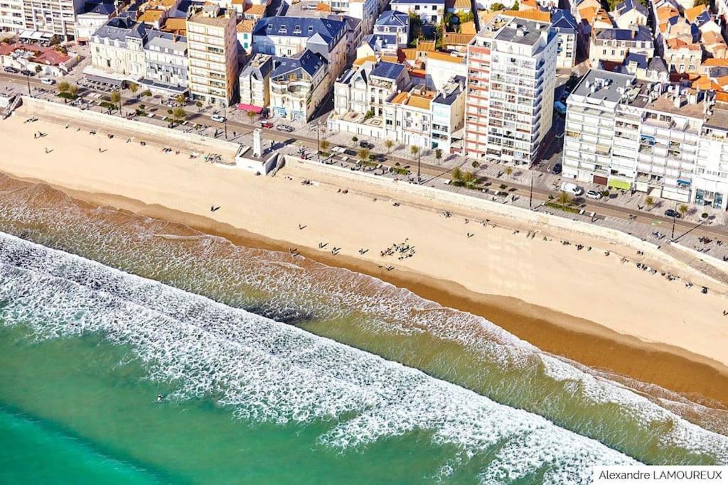 Le Petit Cote Ouest - Appt Dans Les Pins Pres De La Plage لي سابلِ دولونْ المظهر الخارجي الصورة